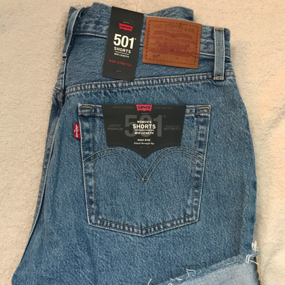 501 Levi shorts